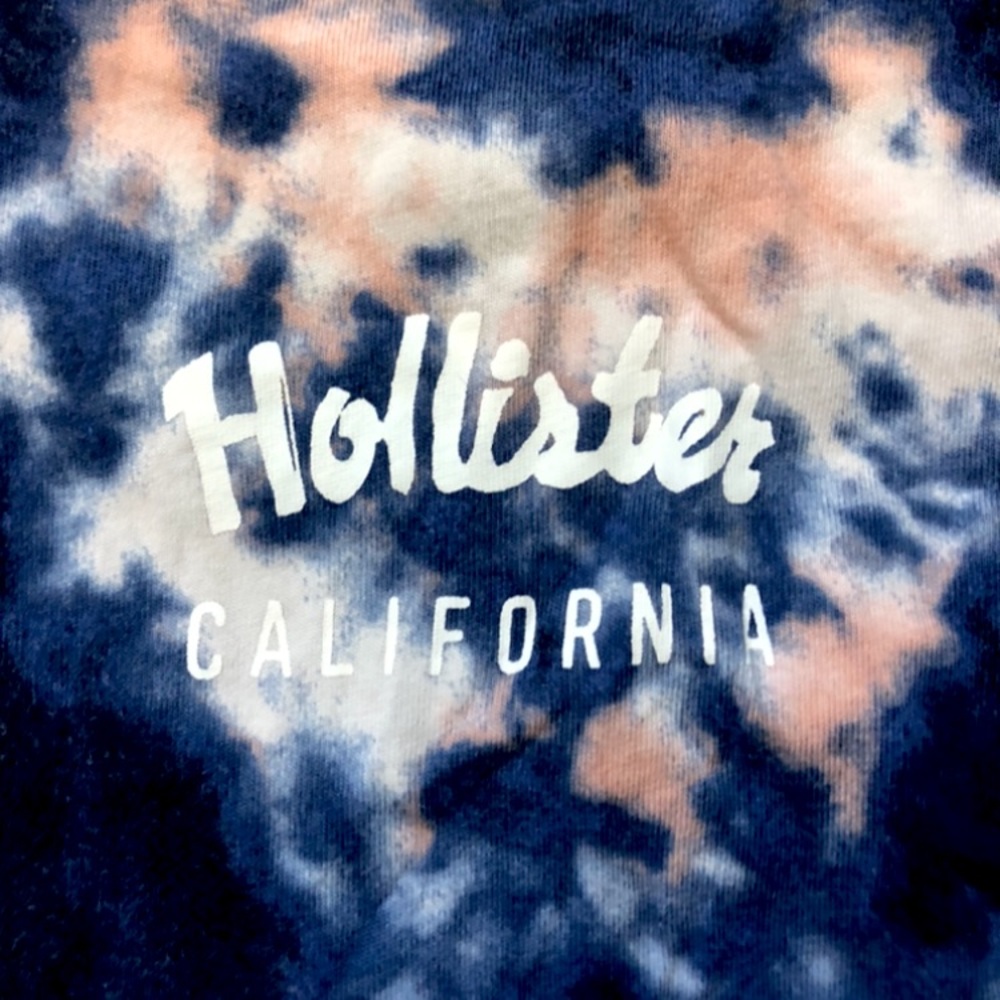 Hollister T Shirt